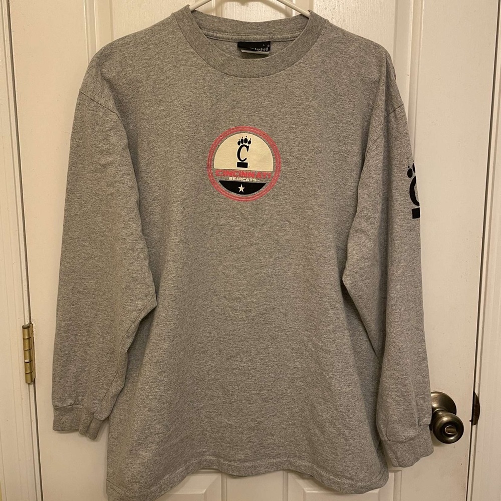 University of Cincinnati Bearcats Long Sleeve Shirt